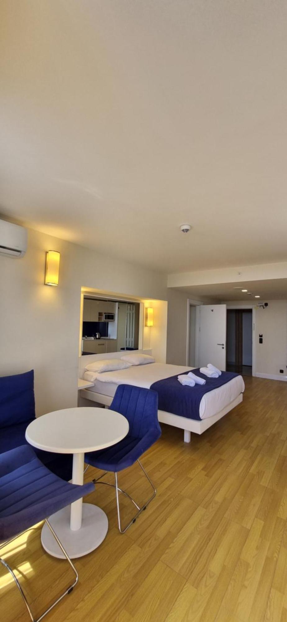 Sea View Apartments In Orbi City Batumi Eksteriør bilde