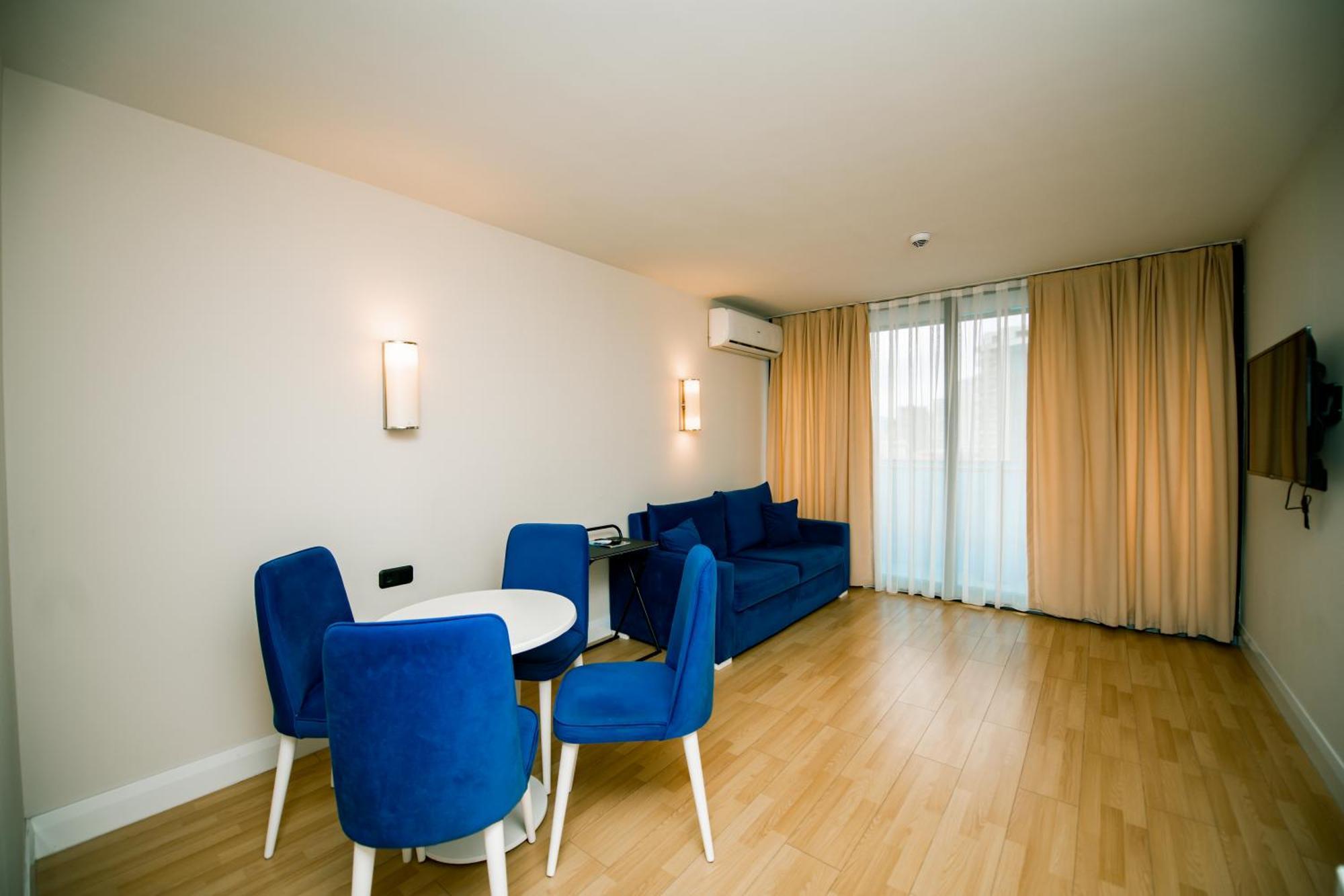 Sea View Apartments In Orbi City Batumi Eksteriør bilde