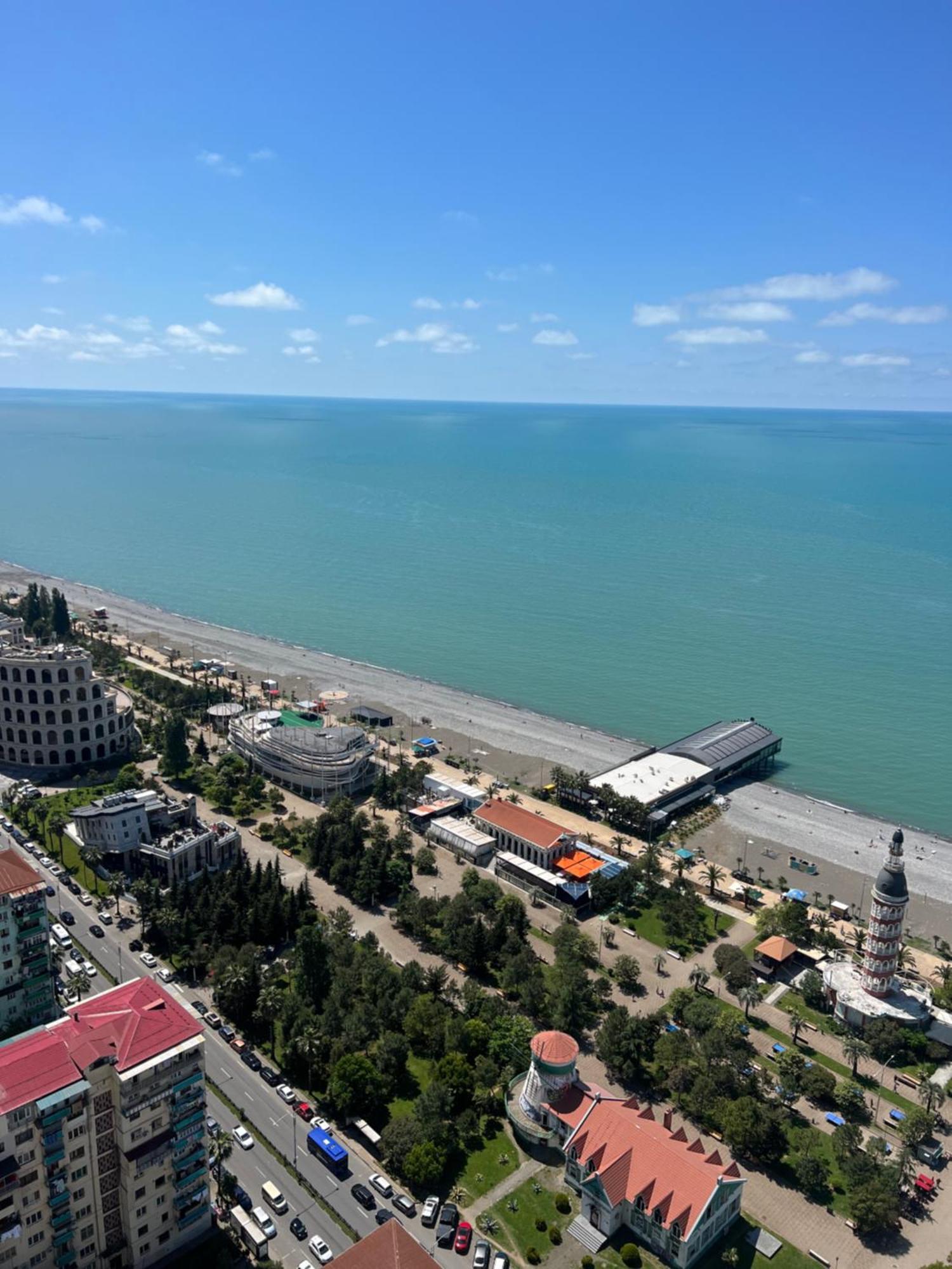 Sea View Apartments In Orbi City Batumi Eksteriør bilde